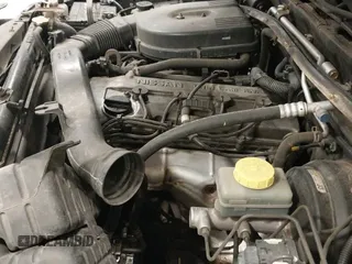 ✅ 2004 Nissan Frontier XE • VIN: 1N6DD26T14C442581 • Lot: 43021526. Wystawiony na IAAI z przebiegiem 241 963 mil. Bezpłatny archiwum sprzedaży aukcyjnych z USA i szczegółowy raport historii pojazdu na DreamBid. Zdjęcie 19.