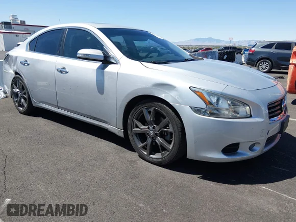 ✅ 2013 Nissan Maxima SV • VIN: 1N4AA5APXDC841800 • Lot: 44898055. Listed on IAAI with 119,671 mi. Free auction sales archive from the USA and detailed vehicle history report at DreamBid. Image 1.