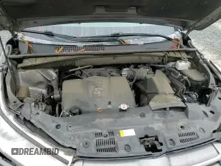 ✅ 2019 Toyota Highlander SE • VIN: 5TDKZRFH4KS343751 • Лот: 90806085. Опубликован ранее на Copart с пробегом 123 347 миль. Бесплатный доступ к архиву аукционных продаж из США и подробный отчёт об истории автомобиля на DreamBid. Изображение 14.