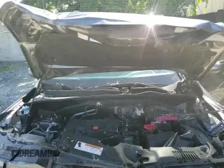 ✅ 2025 Honda HR-V LX • VIN: 3CZRZ1H39SM730260 • Lot: 80103545. Wystawiony na Copart z przebiegiem 11 862 mil. Bezpłatny archiwum sprzedaży aukcyjnych z USA i szczegółowy raport historii pojazdu na DreamBid. Zdjęcie 15.