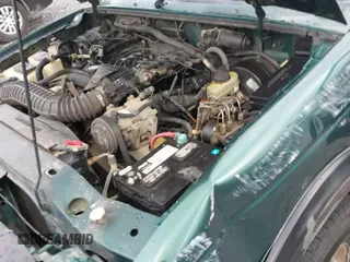 ✅ 2000 Ford Ranger XLT • VIN: 1FTZR15X1YTA00382 • Lot: 42388377. Wystawiony na IAAI z przebiegiem 211 400 mil. Bezpłatny archiwum sprzedaży aukcyjnych z USA i szczegółowy raport historii pojazdu na DreamBid. Zdjęcie 12.