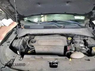 ✅ 2018 Jeep Compass Sport • VIN: 3C4NJCAB2JT463881 • Lot: 91565255. Listed on Copart with 97,612 mi. Free auction sales archive from the USA and detailed vehicle history report at DreamBid. Image 14.