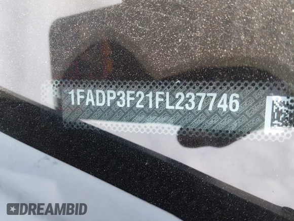 ✅ 2015 Ford Focus SE • VIN: 1FADP3F21FL237746 • Lot: 45487764. Wystawiony na IAAI z przebiegiem 137 657 mil. Bezpłatny archiwum sprzedaży aukcyjnych z USA i szczegółowy raport historii pojazdu na DreamBid. Zdjęcie 9.