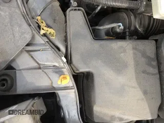 ✅ 2019 Ford Escape SE • VIN: 1FMCU9GD0KUA23378 • Lot: 81250635. Wystawiony na Copart z przebiegiem 46 283 mil. Bezpłatny archiwum sprzedaży aukcyjnych z USA i szczegółowy raport historii pojazdu na DreamBid. Zdjęcie 16.