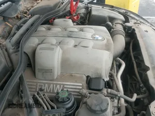 ✅ 2005 BMW 5 Series 545i • VIN: WBANB33585B089107 • Лот: 43692273. Опубликован ранее на IAAI с пробегом 125 632 миль. Бесплатный доступ к архиву аукционных продаж из США и подробный отчёт об истории автомобиля на DreamBid. Изображение 12.