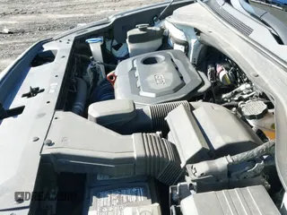 ✅ 2020 Hyundai Santa Fe SE • VIN: 5NMS2CAD0LH137336 • Lot: 43546650. Wystawiony na IAAI z przebiegiem 74 198 mil. Bezpłatny archiwum sprzedaży aukcyjnych z USA i szczegółowy raport historii pojazdu na DreamBid. Zdjęcie 19.