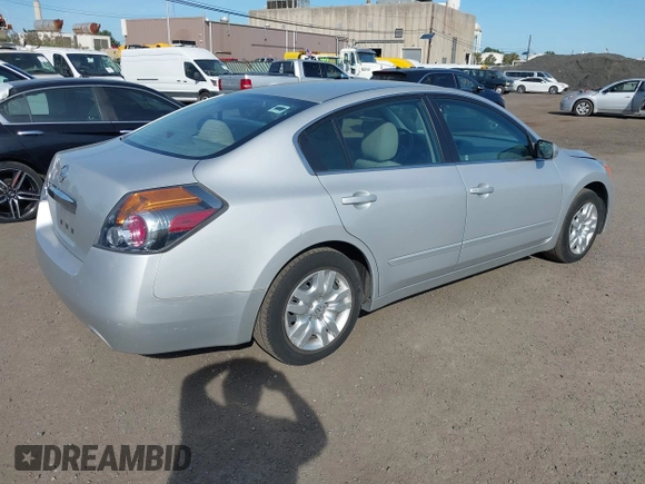 ✅ 2011 Nissan Altima SL • VIN: 1N4AL2APXBN514744 • Lot: 43363191. Wystawiony na IAAI z przebiegiem 152 288 mil. Bezpłatny archiwum sprzedaży aukcyjnych z USA i szczegółowy raport historii pojazdu na DreamBid. Zdjęcie 4.