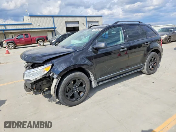 ✅ 2013 Ford Edge SE • VIN: 2FMDK3G94DBB57631 • Lot: 48235476. Wystawiony na Copart z przebiegiem 137 779 mil. Bezpłatny archiwum sprzedaży aukcyjnych z USA i szczegółowy raport historii pojazdu na DreamBid. Zdjęcie 1.