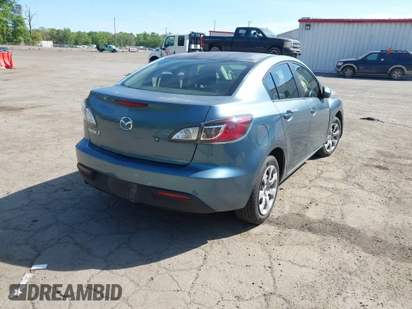 ✅ 2010 Mazda 3 i Sport • VIN: JM1BL1SG7A1346865 • Лот: 44954624. Опубликован ранее на IAAI с пробегом 146 929 миль. Бесплатный доступ к архиву аукционных продаж из США и подробный отчёт об истории автомобиля на DreamBid. Изображение 4.