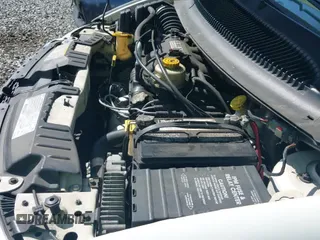 ✅ 2003 Chrysler Town & Country Limited • VIN: 2C8GT64L13R160801 • Lot: 42045658. Wystawiony na IAAI z przebiegiem 232 977 mil. Bezpłatny archiwum sprzedaży aukcyjnych z USA i szczegółowy raport historii pojazdu na DreamBid. Zdjęcie 20.