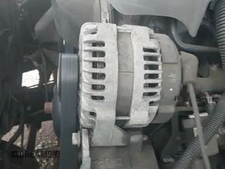 ✅ 2005 Chevrolet Silverado 1500 LS • VIN: 1GCEC19T95Z318749 • Lot: 42438829. Wystawiony na IAAI z przebiegiem 214 444 mil mil. Skorzystaj z bezpłatnego archiwum sprzedaży aukcyjnych z USA i zobacz szczegółowy raport historii pojazdu na DreamBid. Zdjęcie 13.