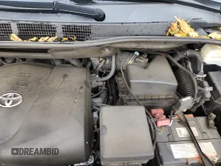 ✅ 2020 Toyota Sienna L • VIN: 5TDZZ3DC4LS087633 • Lot: 85182455. Wystawiony na Copart z przebiegiem 119 383 mil. Bezpłatny archiwum sprzedaży aukcyjnych z USA i szczegółowy raport historii pojazdu na DreamBid. Zdjęcie 16.