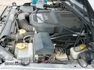 ✅ 2017 Jeep Wrangler Unlimited Sahara • VIN: 1C4BJWEGXHL552971 • Lot: 42610103. Listed on IAAI with 87,530 mi. Free auction sales archive from the USA and detailed vehicle history report at DreamBid. Image 22.