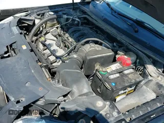 ✅ 2008 Mercury Sable Premier • VIN: 1MEHM43W38G625413 • Lot: 42812938. Wystawiony na IAAI z przebiegiem 110 009 mil. Bezpłatny archiwum sprzedaży aukcyjnych z USA i szczegółowy raport historii pojazdu na DreamBid. Zdjęcie 13.