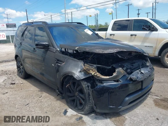 ✅ 2019 Land Rover Discovery SE • VIN: SALRG2RV3KA095463 • Лот: 45079530. Опубліковано раніше на IAAI з пробігом 114 157 миль. Безкоштовний доступ до архіву аукціонних продажів зі США та докладний звіт про історію автомобіля на DreamBid. Зображення 1.