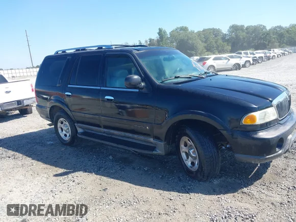 ✅ 2002 Lincoln Navigator • VIN: 5LMEU27R02LJ07019 • Lot: 43363266. Listed on IAAI with 244,437 mi. Free auction sales archive from the USA and detailed vehicle history report at DreamBid. Image 1.