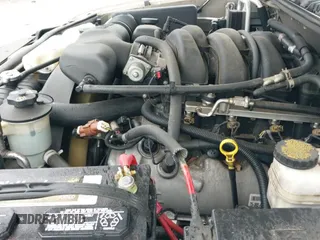 ✅ 2007 Ford Explorer Sport Trac Limited • VIN: 1FMEU33827UA32458 • Lot: 42346429. Wystawiony na IAAI z przebiegiem 209 498 mil. Bezpłatny archiwum sprzedaży aukcyjnych z USA i szczegółowy raport historii pojazdu na DreamBid. Zdjęcie 19.