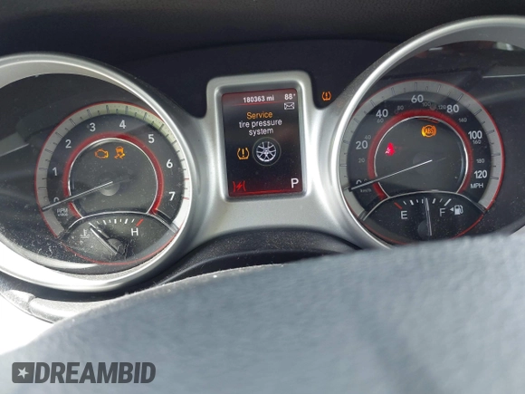 ✅ 2013 Dodge Journey SE • VIN: 3C4PDCAB6DT601569 • Lot: 42816122. Wystawiony na IAAI z przebiegiem 180 363 mil. Bezpłatny archiwum sprzedaży aukcyjnych z USA i szczegółowy raport historii pojazdu na DreamBid. Zdjęcie 7.