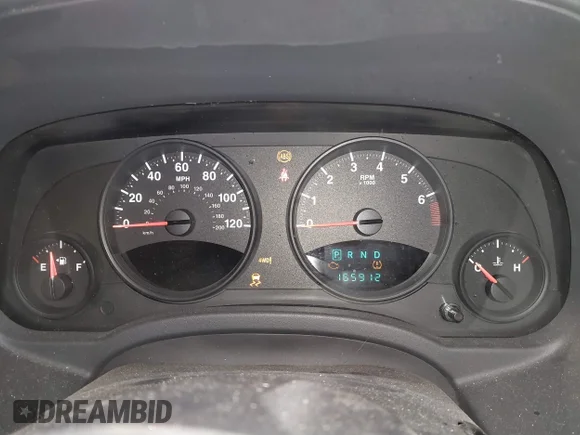 ✅ 2011 Jeep Compass • VIN: 1J4NF1FB5BD164241 • Lot: 41522489. Wystawiony na IAAI z przebiegiem 165 912 mil. Bezpłatny archiwum sprzedaży aukcyjnych z USA i szczegółowy raport historii pojazdu na DreamBid. Zdjęcie 7.