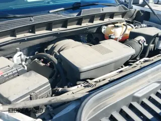 ✅ 2022 GMC Sierra 1500 AT4 • VIN: 3GTP9EELXNG157610 • Lot: 43400207. Listed on IAAI with 49,361 mi. Free auction sales archive from the USA and detailed vehicle history report at DreamBid. Image 18.