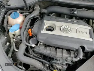 ✅ 2009 Volkswagen Golf GTI • VIN: WVWEV71K39W129151 • Lot: 77714654. Listed on Copart with 144,446 mi. Free auction sales archive from the USA and detailed vehicle history report at DreamBid. Image 13.