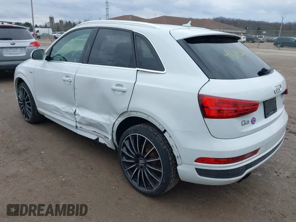 ✅ 2017 Audi Q3 Prestige • VIN: WA1GCCFS7HR011966 • Лот: 41690688. Опубліковано раніше на IAAI з пробігом 130 987 миль. Безкоштовний доступ до архіву аукціонних продажів зі США та докладний звіт про історію автомобіля на DreamBid. Зображення 3.