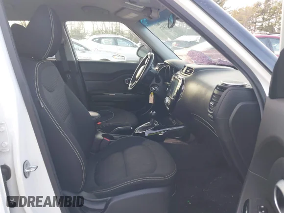 ✅ 2016 Kia Soul + • VIN: KNDJP3A54G7271723 • Lot: 44023407. Wystawiony na IAAI z przebiegiem 88 281 mil. Bezpłatny archiwum sprzedaży aukcyjnych z USA i szczegółowy raport historii pojazdu na DreamBid. Zdjęcie 5.