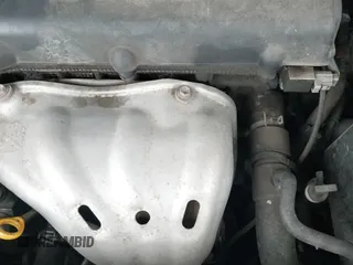 ✅ 2007 Toyota RAV4 • VIN: JTMBD33V776035471 • Lot: 41787302. Wystawiony na IAAI z przebiegiem 156 188 mil. Bezpłatny archiwum sprzedaży aukcyjnych z USA i szczegółowy raport historii pojazdu na DreamBid. Zdjęcie 12.