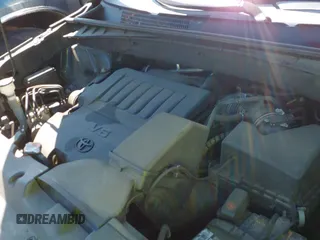 ✅ 2016 Toyota Highlander LE Plus • VIN: 5TDBKRFH2GS239626 • Lot: 43169353. Listed on IAAI with 173,693 mi. Free auction sales archive from the USA and detailed vehicle history report at DreamBid. Image 19.