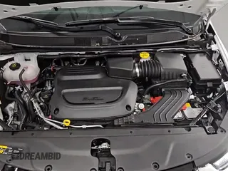 ✅ 2025 Chrysler Pacifica Select • VIN: 2C4RC1BG6SR612694 • Лот: 94515455. Опубликован ранее на Copart с пробегом 5 705 миль. Бесплатный доступ к архиву аукционных продаж из США и подробный отчёт об истории автомобиля на DreamBid. Изображение 15.