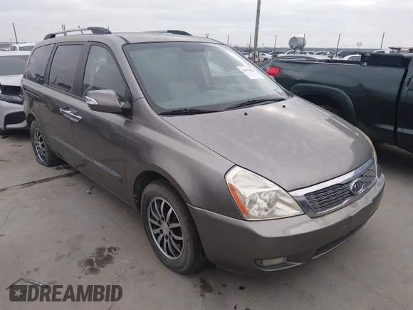 ✅ 2011 Kia Sedona EX • VIN: KNDMH4C75B6373349 • Лот: 44333624. Опубліковано раніше на IAAI з пробігом 178 491 миль. Безкоштовний доступ до архіву аукціонних продажів зі США та докладний звіт про історію автомобіля на DreamBid. Зображення 1.