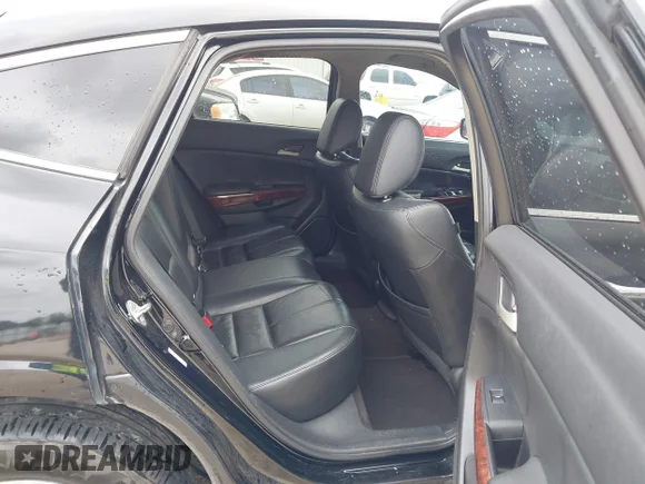 ✅ 2011 Honda Crosstour EX-L • VIN: 5J6TF1H53BL002838 • Lot: 44736938. Wystawiony na IAAI z przebiegiem 263 184 mil. Bezpłatny archiwum sprzedaży aukcyjnych z USA i szczegółowy raport historii pojazdu na DreamBid. Zdjęcie 8.