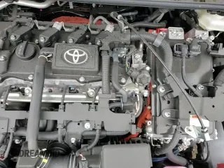 ✅ 2025 Toyota Corolla Hybrid LE • VIN: JTDBDMHE6SJ011621 • Лот: 62637835. Опубликован ранее на Copart с пробегом 7 119 миль. Бесплатный доступ к архиву аукционных продаж из США и подробный отчёт об истории автомобиля на DreamBid. Изображение 14.