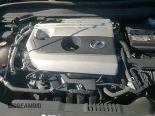 ✅ 2019 Lexus UX 200 • VIN: JTHY3JBH6K2016521 • Лот: 85955285. Опубликован ранее на Copart с пробегом 103 106 миль. Бесплатный доступ к архиву аукционных продаж из США и подробный отчёт об истории автомобиля на DreamBid. Изображение 13.