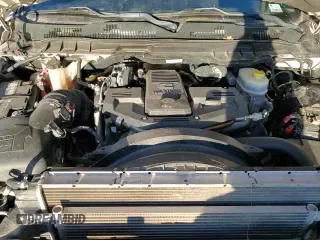 ✅ 2017 Ram 2500 Laramie • VIN: 3C6UR5NL2HG632147 • Lot: 46634505. Wystawiony na Copart z przebiegiem 93 951 mil. Bezpłatny archiwum sprzedaży aukcyjnych z USA i szczegółowy raport historii pojazdu na DreamBid. Zdjęcie 13.