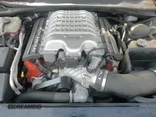 ✅ 2017 Dodge Challenger SRT Hellcat • VIN: 2C3CDZC98HH508504 • Lot: 60750995. Wystawiony na Copart z przebiegiem 17 771 mil. Bezpłatny archiwum sprzedaży aukcyjnych z USA i szczegółowy raport historii pojazdu na DreamBid. Zdjęcie 15.