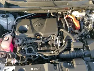 ✅ 2020 Toyota RAV4 Hybrid XSE • VIN: 2T3EWRFV5LW069567 • Lot: 92231175. Wystawiony na Copart z przebiegiem 71 960 mil. Bezpłatny archiwum sprzedaży aukcyjnych z USA i szczegółowy raport historii pojazdu na DreamBid. Zdjęcie 15.