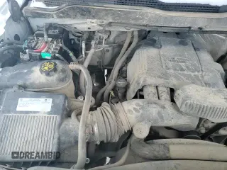 ✅ 2018 Chevrolet Silverado 2500HD LT • VIN: 1GC1KVEG1JF204581 • Lot: 88690305. Wystawiony na Copart z przebiegiem 131 127 mil. Bezpłatny archiwum sprzedaży aukcyjnych z USA i szczegółowy raport historii pojazdu na DreamBid. Zdjęcie 15.