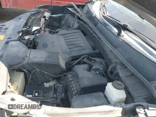 ✅ 2014 Toyota Highlander LE • VIN: 5TDBKRFH1ES059406 • Lot: 42584004. Wystawiony na IAAI z przebiegiem 189 352 mil. Bezpłatny archiwum sprzedaży aukcyjnych z USA i szczegółowy raport historii pojazdu na DreamBid. Zdjęcie 20.