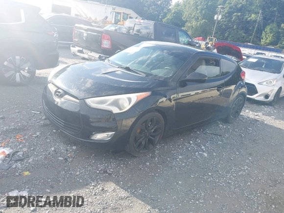 ✅ 2012 Hyundai Veloster w/Gray Int • VIN: KMHTC6AD6CU053299 • Lot: 42973978. Wystawiony na IAAI z przebiegiem 158 988 mil. Bezpłatny archiwum sprzedaży aukcyjnych z USA i szczegółowy raport historii pojazdu na DreamBid. Zdjęcie 2.