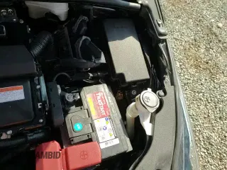 2020 Toyota Prius LE с VIN JTDKARFP7L3134814, выставлен на аукционе Copart как лот 84899765 с пробегом 16 798 миль миль и Списание • Salvage title. История ставок и продаж доступна на DreamBid. Изображение 13.