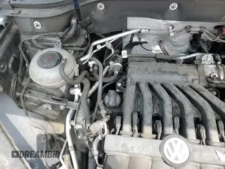 ✅ 2018 Volkswagen Atlas S • VIN: 1V2AR2CA4JC522977 • Lot: 54791735. Wystawiony na Copart z przebiegiem 78 748 mil. Bezpłatny archiwum sprzedaży aukcyjnych z USA i szczegółowy raport historii pojazdu na DreamBid. Zdjęcie 14.