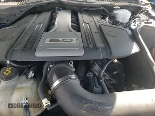 ✅ 2020 Ford Mustang GT • VIN: 1FA6P8CF9L5185960 • Lot: 82144185. Wystawiony na Copart z przebiegiem 84 160 mil. Bezpłatny archiwum sprzedaży aukcyjnych z USA i szczegółowy raport historii pojazdu na DreamBid. Zdjęcie 16.