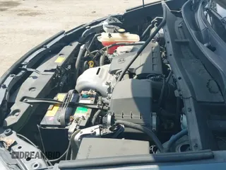 ✅ 2013 Toyota RAV4 LE • VIN: JTMZFREV9DD012242 • Лот: 43226991. Опубликован ранее на IAAI с пробегом 100 765 миль. Бесплатный доступ к архиву аукционных продаж из США и подробный отчёт об истории автомобиля на DreamBid. Изображение 19.