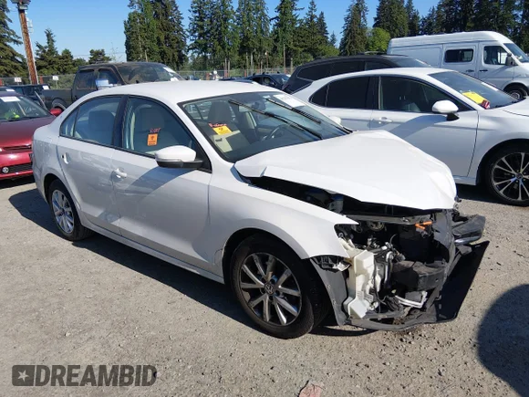 ✅ 2012 Volkswagen Jetta SE • VIN: 3VWDP7AJ1CM311884 • Лот: 45235574. Опубликован ранее на IAAI с пробегом 97 352 миль. Бесплатный доступ к архиву аукционных продаж из США и подробный отчёт об истории автомобиля на DreamBid. Изображение 1.