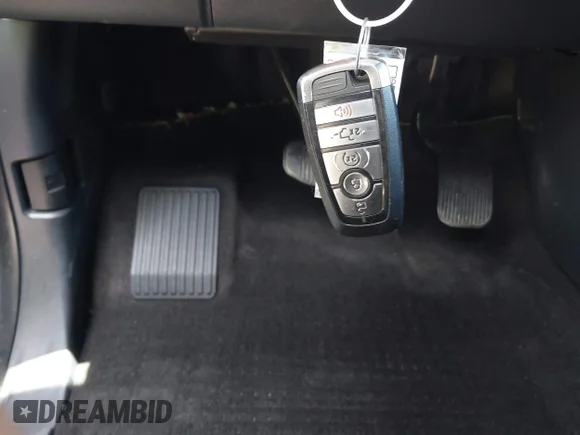 ✅ 2021 Ford F-150 XL • VIN: 1FTFW1E85MFB91107 • Lot: 42201150. Wystawiony na IAAI z przebiegiem 116 116 mil. Bezpłatny archiwum sprzedaży aukcyjnych z USA i szczegółowy raport historii pojazdu na DreamBid. Zdjęcie 11.