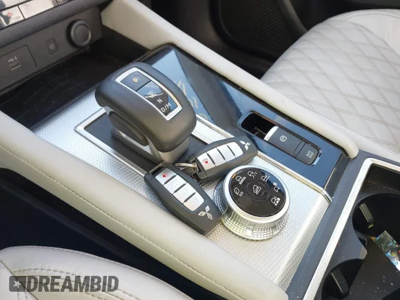 ✅ 2022 Mitsubishi Outlander SEL • VIN: JA4J4VA84NZ016869 • Lot: 44310954. Wystawiony na IAAI z przebiegiem 68 441 mil. Bezpłatny archiwum sprzedaży aukcyjnych z USA i szczegółowy raport historii pojazdu na DreamBid. Zdjęcie 11.