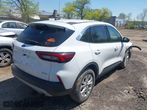 ✅ 2023 Ford Escape Active • VIN: 1FMCU9GN1PUA10297 • Lot: 45004072. Listed on IAAI with 91,758 mi. Free auction sales archive from the USA and detailed vehicle history report at DreamBid. Image 4.