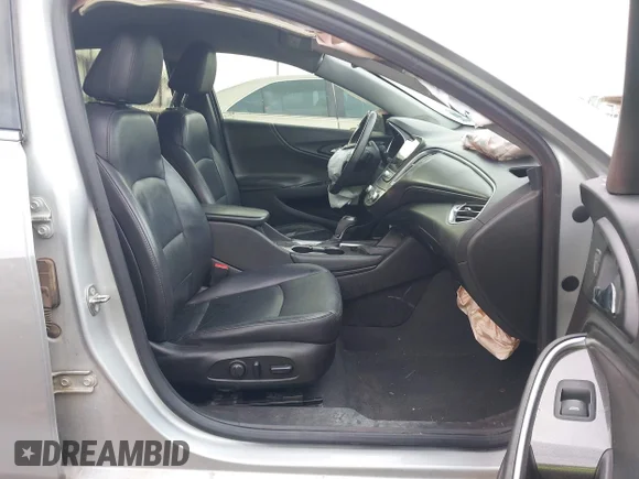 ✅ 2017 Chevrolet Malibu LT • VIN: 1G1ZE5ST1HF261832 • Lot: 44778959. Wystawiony na IAAI z przebiegiem 127 771 mil. Bezpłatny archiwum sprzedaży aukcyjnych z USA i szczegółowy raport historii pojazdu na DreamBid. Zdjęcie 5.