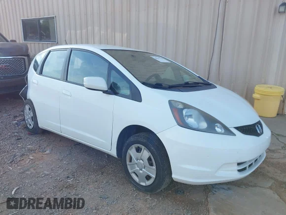 ✅ 2013 Honda Fit • VIN: JHMGE8G37DC069673 • Лот: 44827718. Опубликован ранее на IAAI с пробегом 135 023 миль. Бесплатный доступ к архиву аукционных продаж из США и подробный отчёт об истории автомобиля на DreamBid. Изображение 1.